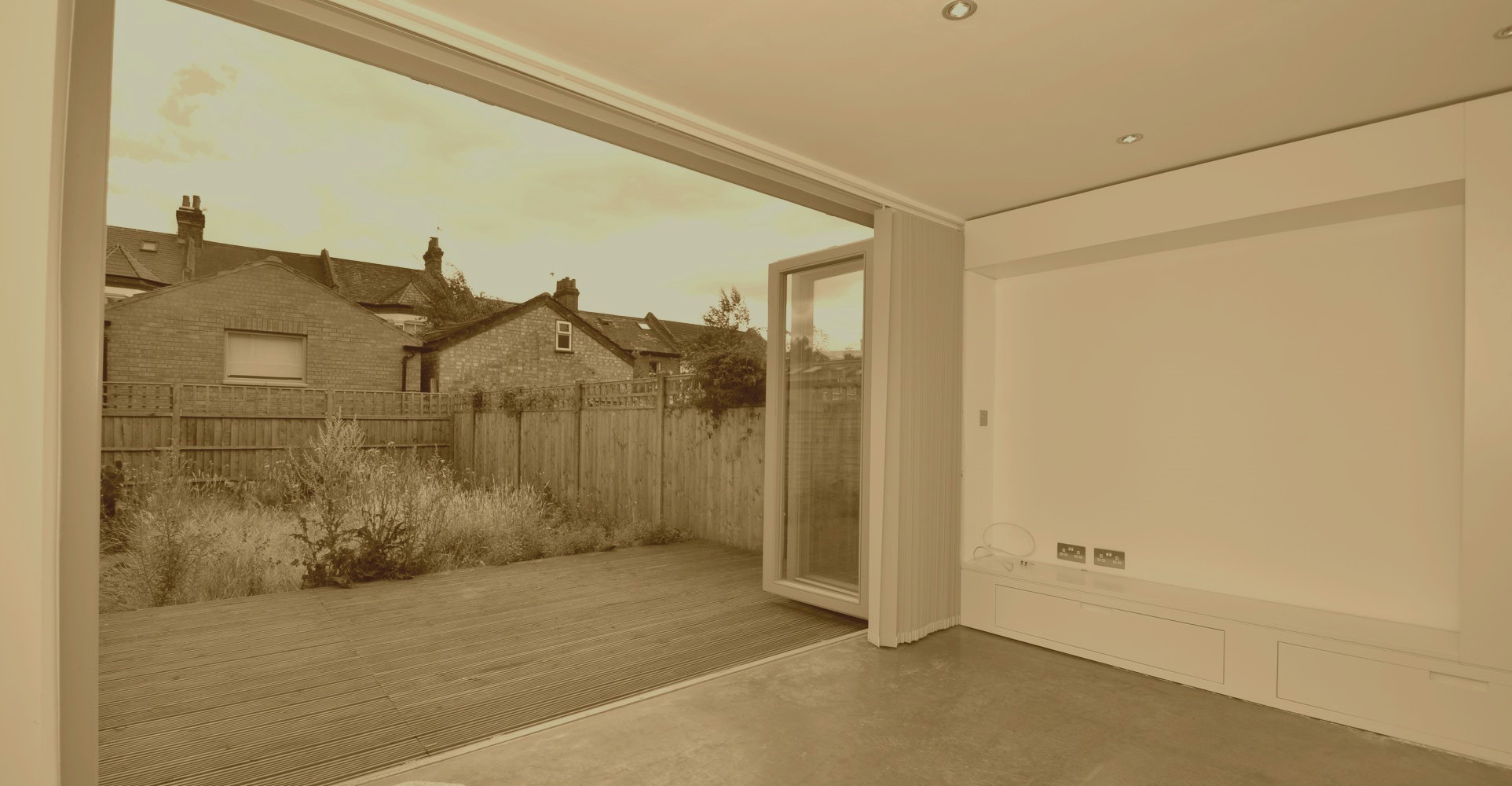 Slider, Glaziers in Swanscombe, Ebbsfleet, DA10